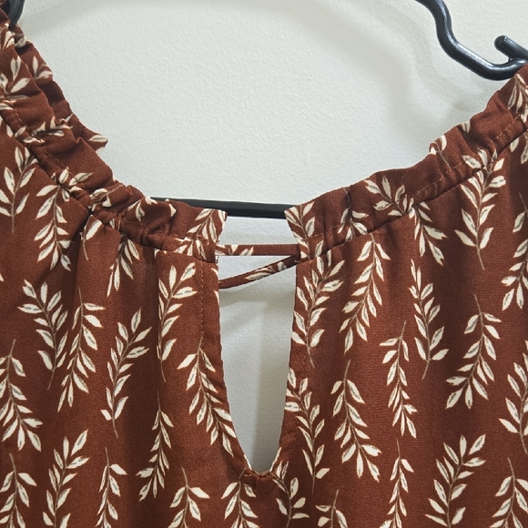 Papermoon Brown and Cream Leaf Pattern Blouse - Picture 4 of 10